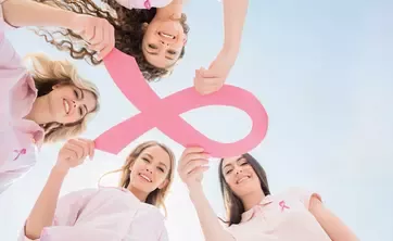 Nesfit – Memeder Pembe Kurdelesini elinde tutan kadınlar